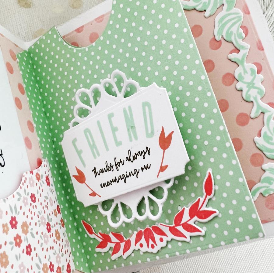 Go-To Gift Card Holder: Book Scrolls Die