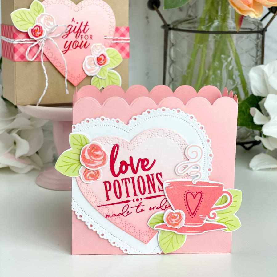 Scalloped Treat Box Die