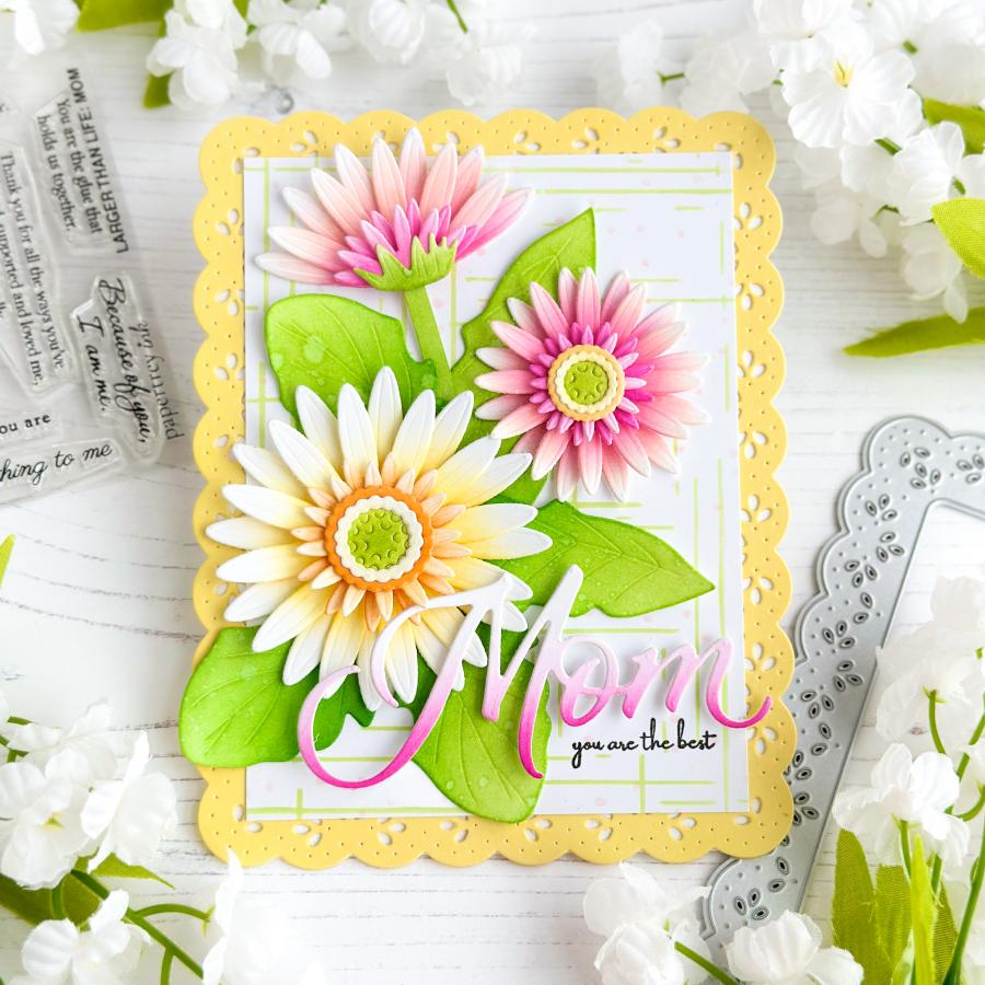 Border Bling: Scalloped Frame Die