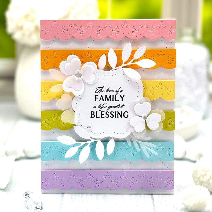 Border Bling: Scalloped Frame Die