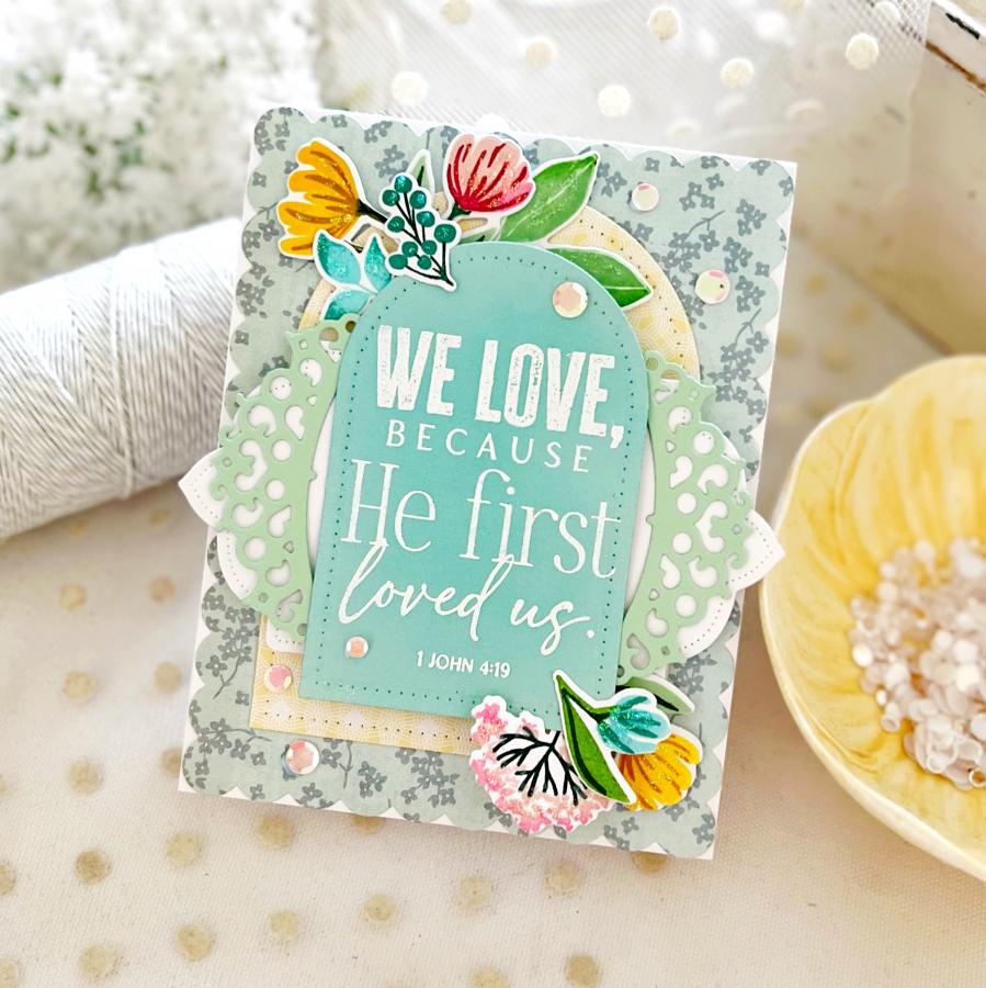 Fantastic Front: Scalloped Frame Die
